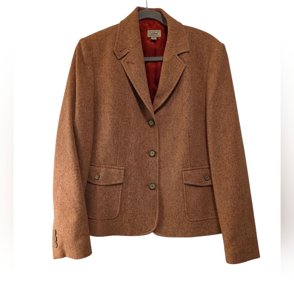 L.L. Bean, Blazer, 3 Buttons Down Front, Wool And Silk, Collar,Women's Sz Lg Reg